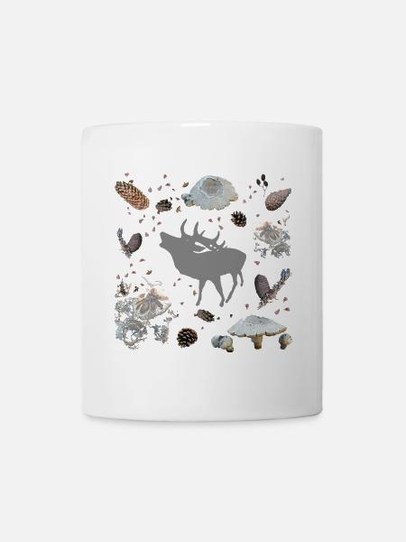 Cerf aux pommes de pin et champignons - Mug blanc - blanc