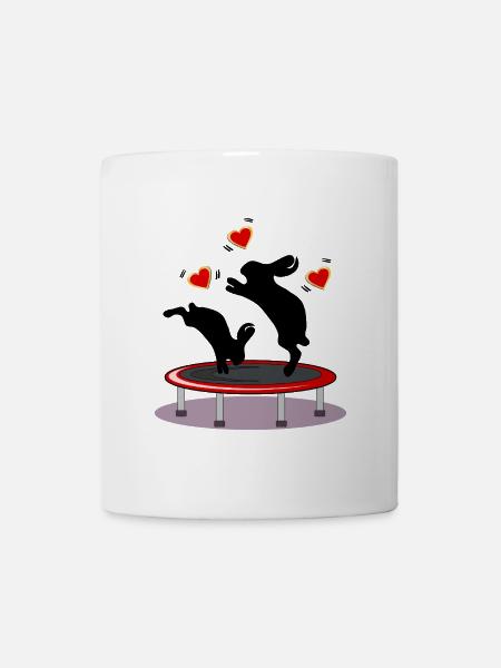 OSTERHASEN HASEN TRAMPOLIN OSTERN HERZEN - Tasse - Weiß