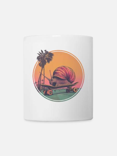 Coole Skateboard-Schnecke – Chilliges Retro-Design - Tasse - Weiß
