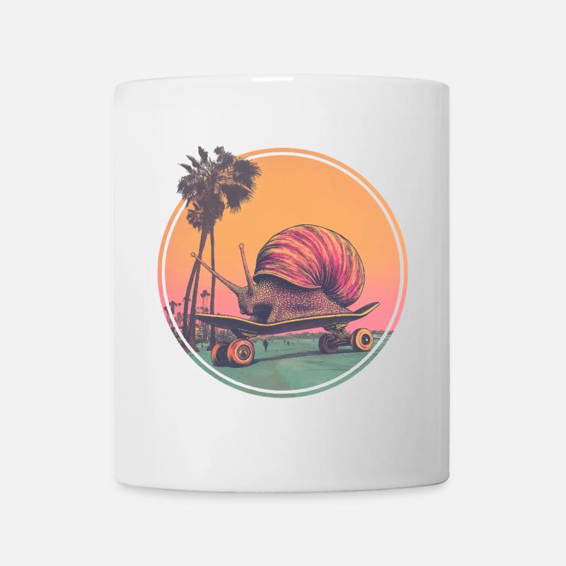 Coole Skateboard-Schnecke – Chilliges Retro-Design - Tasse - Weiß