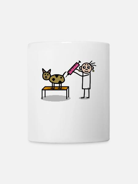Tierärztin mit Hund - Tasse - Weiß