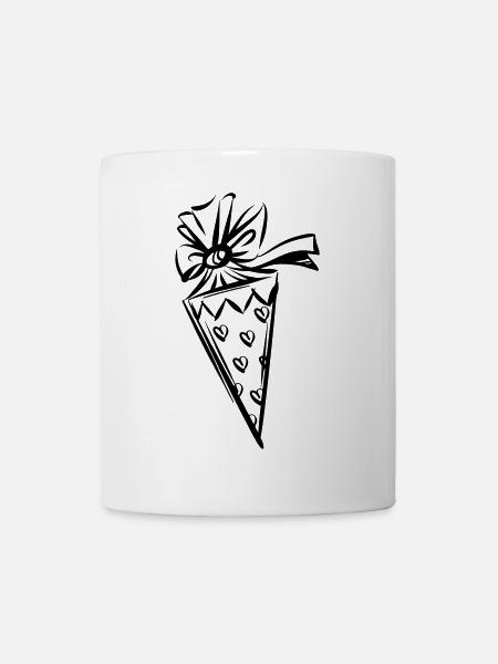 Schultüte Schulanfang Herzen - Tasse - Weiß