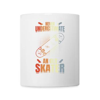 Never underestimate an old skater - Mug - white - Front