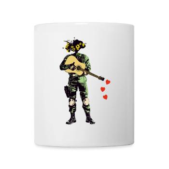 Soldier with flower wreath and guitar - Mug - white - Front