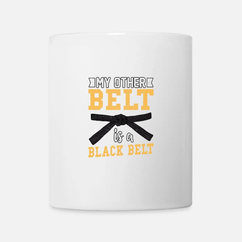 Mein anderer Gürtel ist ein schwarzer Gürtel - Tasse - Weiß