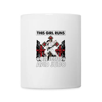This Girl runs on Jesus and Judo - Mug - white - Front