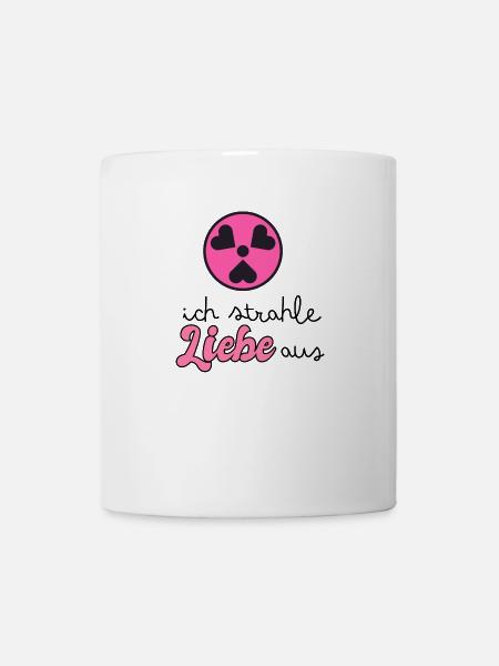 Ich strahle Liebe aus - Tasse - Weiß
