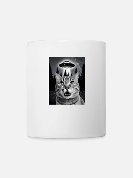 Selfie von einer Katze mit Ufo - Tasse - Weiß