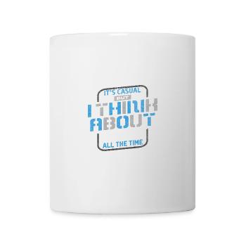 C’est décontracté mais je pense aux voyages de chasse - Mug blanc - blanc - Devant