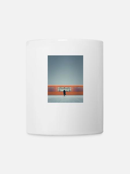Minimalistischer U-Bahn-Moment - Tasse - Weiß