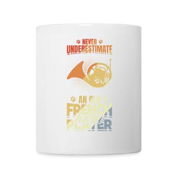 Unterschätze nie alte Waldhornspieler - Tasse - Weiß - Vorne