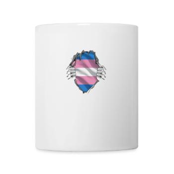 Trans Flagge auf der Brust Geschenk Pride - Tasse - Weiß - Vorne