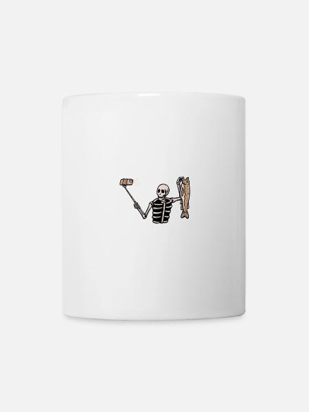 Angeln Skelett Selfie - Tasse - Weiß