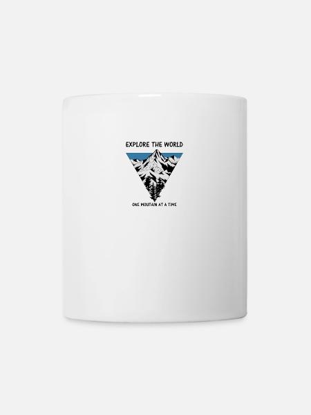 Une montagne à la fois - Mug blanc - blanc