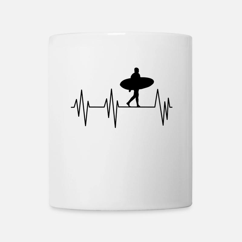 Surf Heartbeat – Surfer-Silhouette  - Tasse - Weiß
