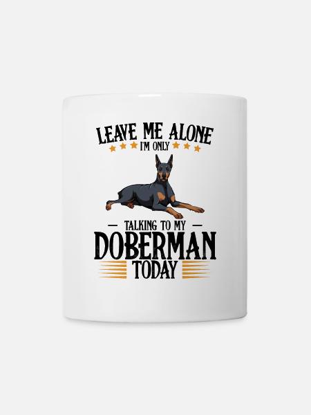 Graphique du doberman avec couronne d’étoiles - Mug blanc - blanc
