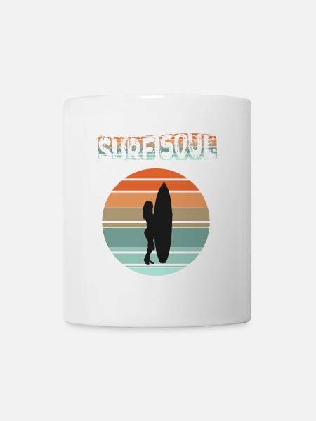 Silhouette de surfeur avec coucher de soleil - Mug blanc - blanc