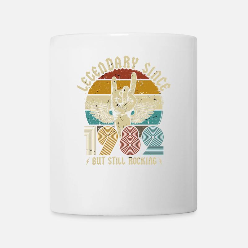 Né en 1982 Légendaire depuis 1982 - Mug blanc - blanc