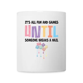 Tout juste du plaisir et des jeux pour les prothésistes ongulaires - Mug blanc - blanc - Devant