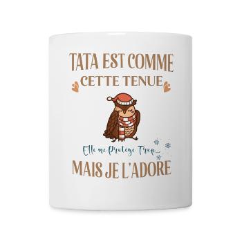 Tata me protège trop mais je l'adore - Mug blanc - blanc - Devant