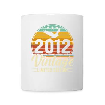 Vintage 2012 aged to perfection - Mug - white - Front