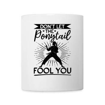 Ne laissez pas la queue de cheval vous tromper - Muay Thai drôle - Mug blanc - blanc - Devant