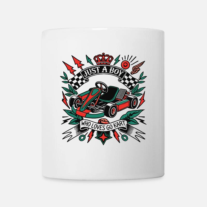 Un garçon qui aime les courses de karting style rétro - Mug blanc - blanc