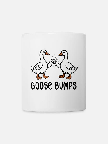 Goose bumps - Gänse mit Fistbump - Wortspiel - Tasse - Weiß