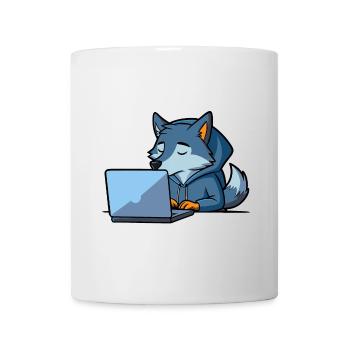 Niedlicher Hacker Wolf schläft im Hoodie vorm PC - Tasse - Weiß - Vorne