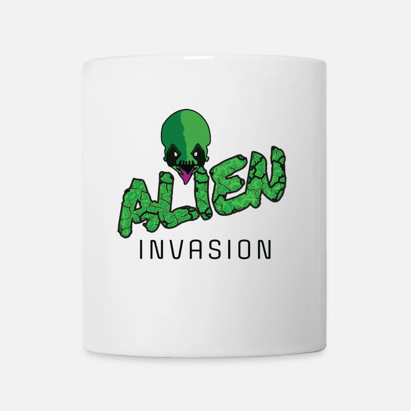 ALIEN Invasion - GREEN - Mug - white