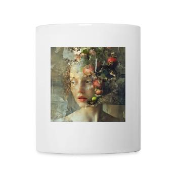 Woman with fruit - Mug - white - Front