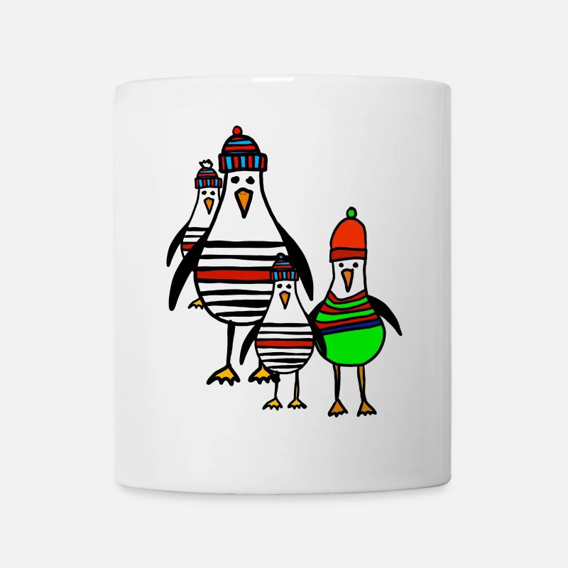 Streifige Pinguine im Winter - Tasse - Weiß