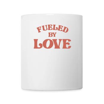 Alimenté par l’amour | Fête des Mères - Mug blanc - blanc - Devant