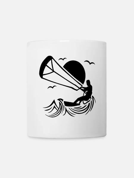 Kitesurfer Silhouette, Kiten Abenteuer Design - Tasse - Weiß