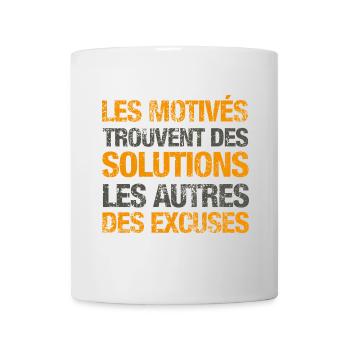 Les motivés trouvent des solutions - Mug blanc - blanc - Devant