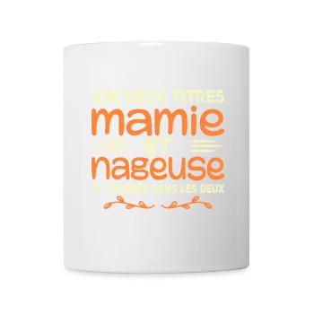 Zwei Oma-Schwimmer-Titel | Oma, Schwimmen - Tasse - Weiß - Vorne