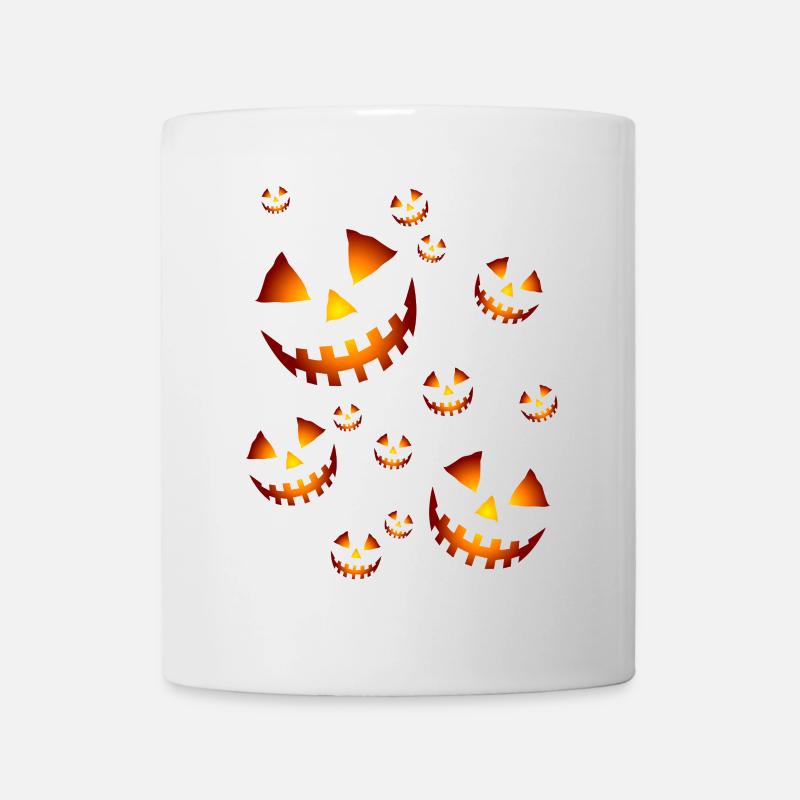 Pumpkins in the dark - Tasse - Weiß