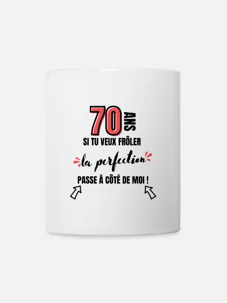 la perfection cadeau anniversaire 70 ans humour - Mug blanc - blanc