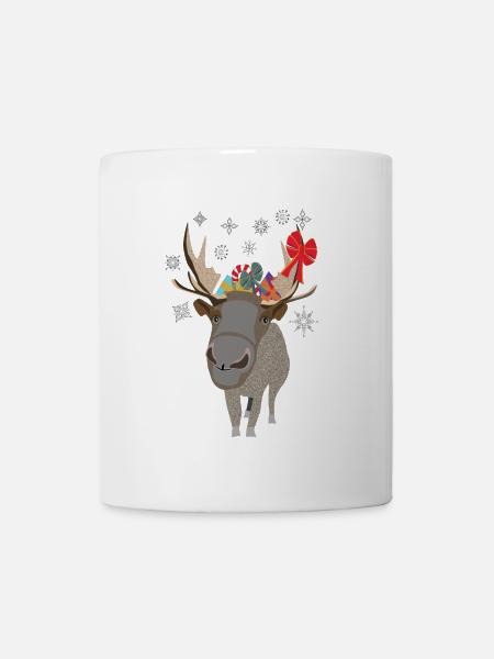 Winterrentier mit Geschenken - Tasse - Weiß