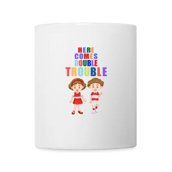 Voici le double Trouble Twins Young Girls - Mug blanc - blanc - Devant