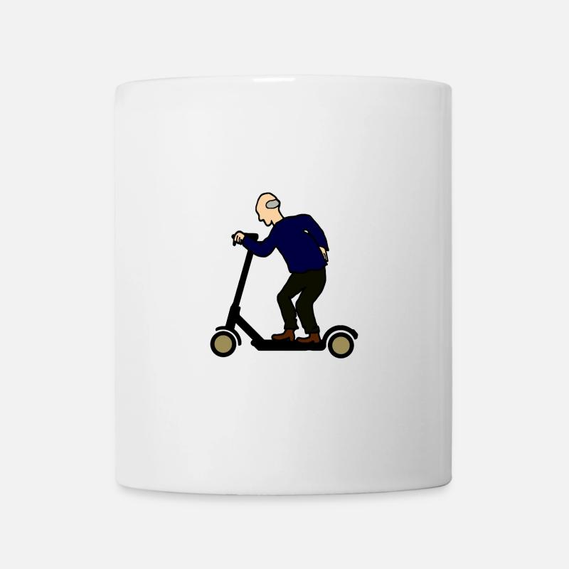 Opa auf Eroller E Scooter Lustige Geschenkidee - Tasse - Weiß