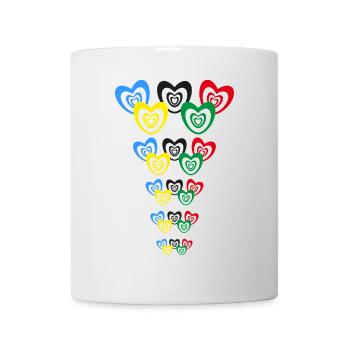 Wilde Sportspiele mit bunten Herzen. - Tasse - Weiß - Vorne