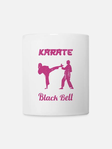 Karate Mädchen mit schwarzen Gürtel - Tasse - Weiß