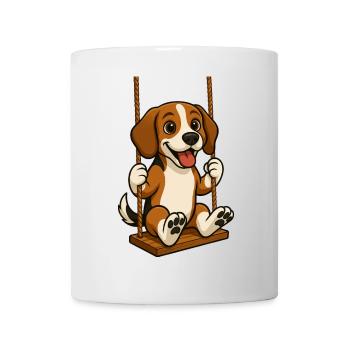 Chien beagle joyeux sur l’aire de jeux de la balançoire - Mug blanc - blanc - Devant