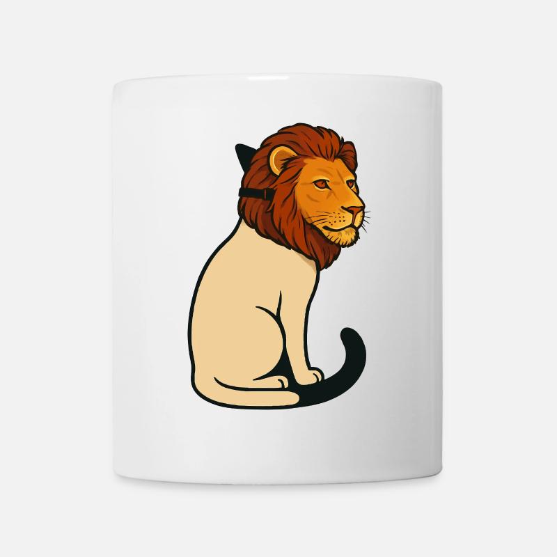 Katze trägt eine Maske eines Löwen - Tasse - Weiß
