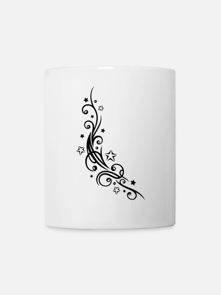 Ornement de tatouage tribal avec des étoiles. - Mug blanc - blanc