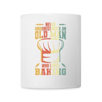 Ne sous-estimez jamais un vieux boulanger - Mug blanc - blanc - Devant