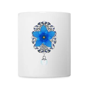 Elegante Brosche mit blauem Enzian Blüten Motiv - Tasse - Weiß - Vorne