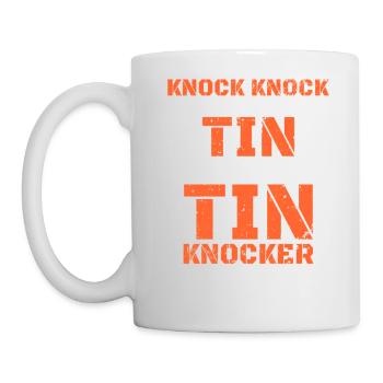 Distressed Tin Knocker Dad Joke Knock Knock - Tasse - Weiß - Links
