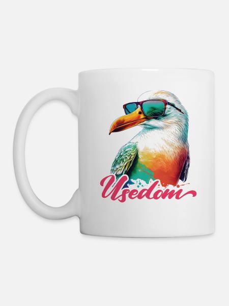 Usedom Urlaub coole bunte Möwe mit Sonnenbrille - Tasse - Weiß